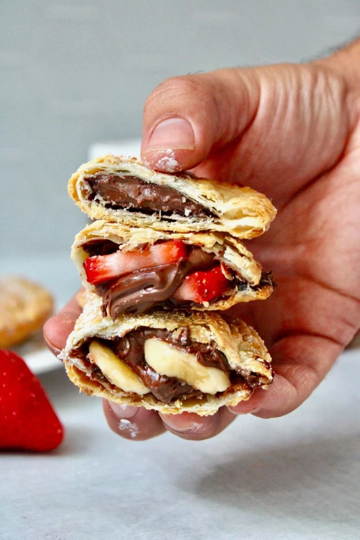 Empanada c/ nutella's foto | Boca Bahia Restaurant |  BizneCubano