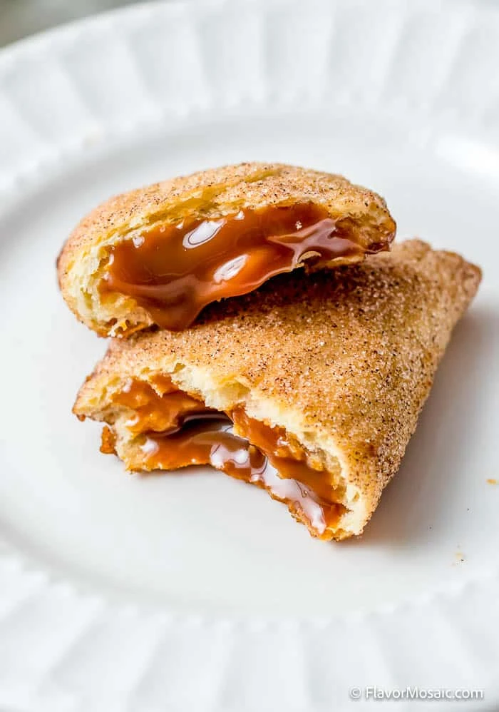 Empanada c/ dulce de leche's foto | Boca Bahia Restaurant |  BizneCubano